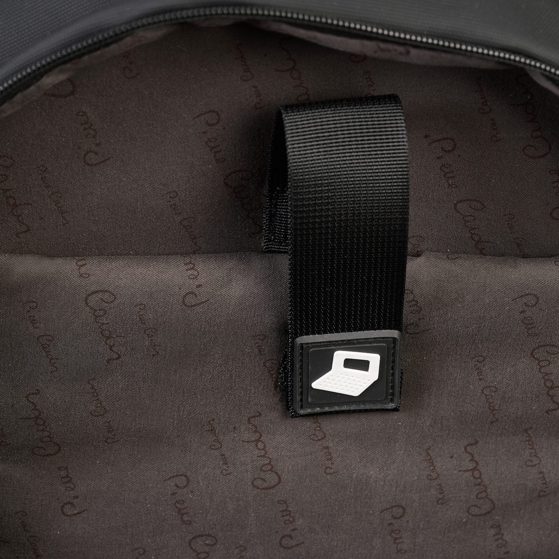 P.Cardin daugiakišenė medžiaginė kuprinė/rankinis bagažas su USB lizdu - ALAN05 4453-3