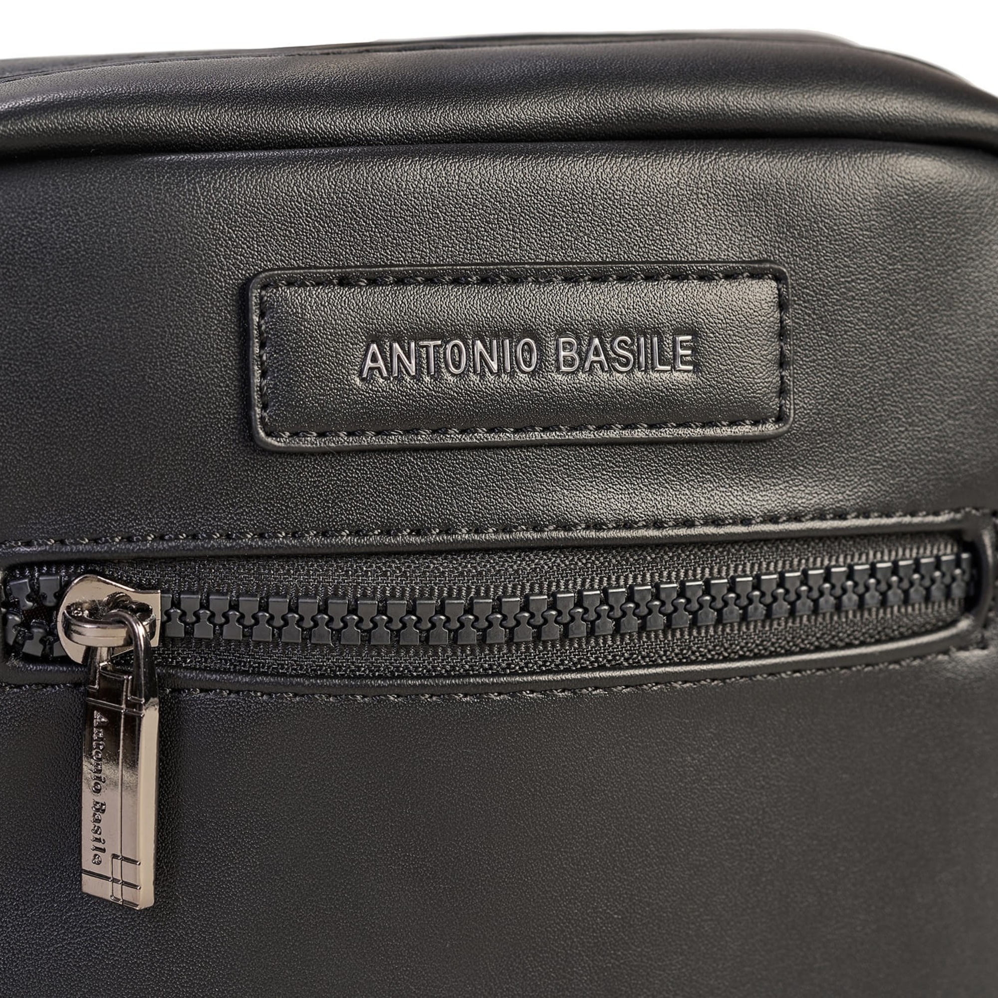 Antonio Basile ekologiškos odos rankinė per petį - IZA373 3970