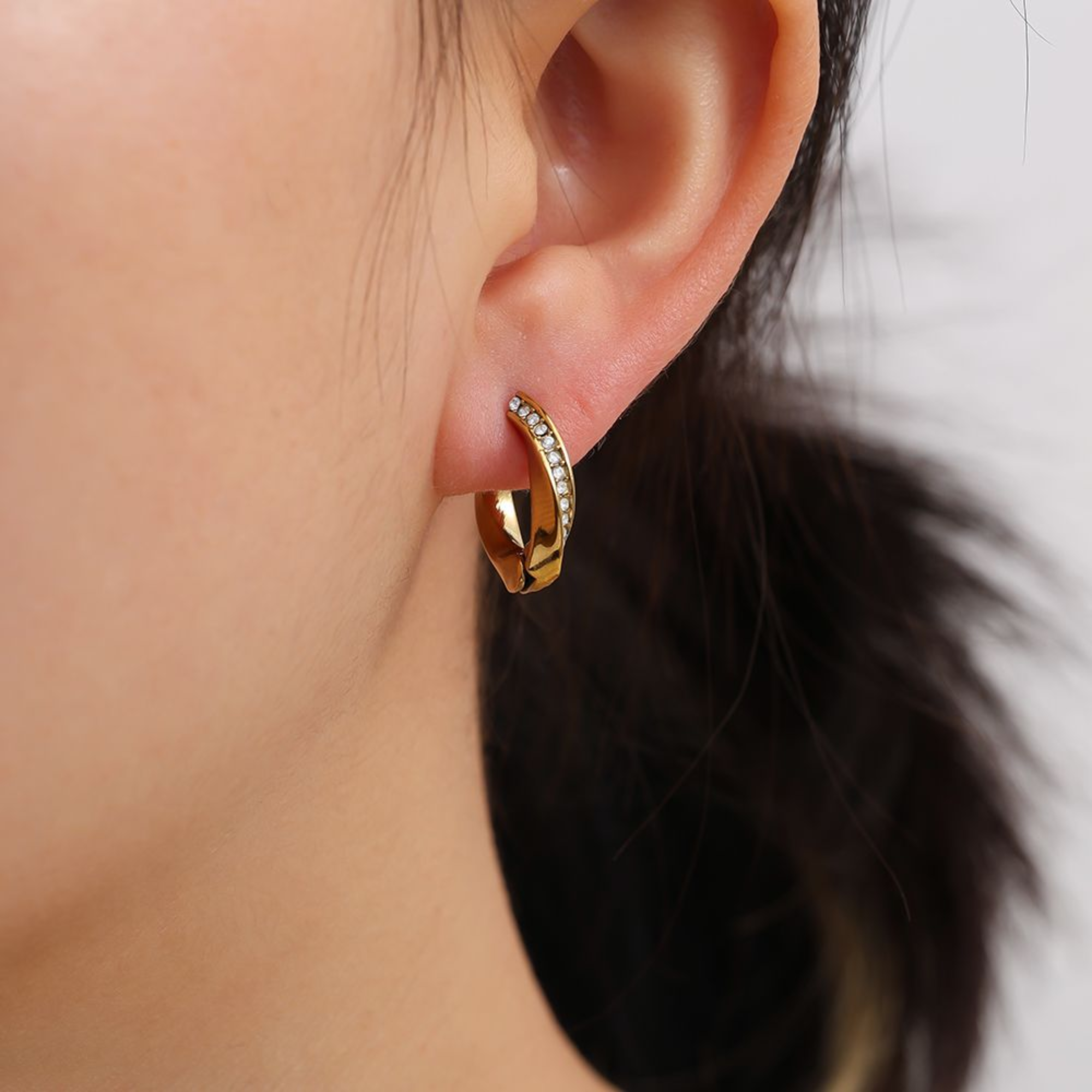 1,7 cm deimantiniai susukti lankeliai iš nerūdijančio plieno